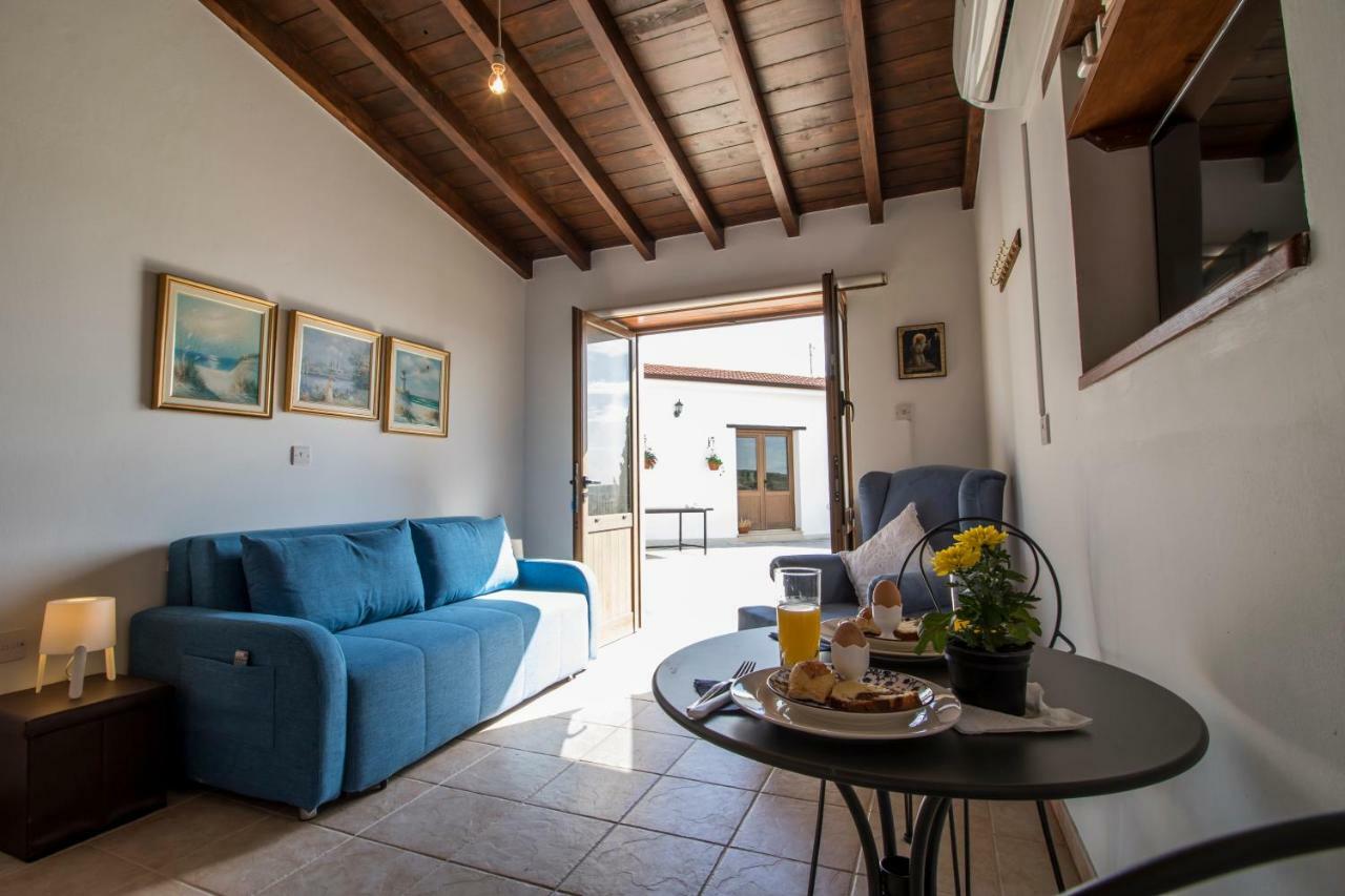 Samareitidos Light Cottage Anaphotia 외부 사진
