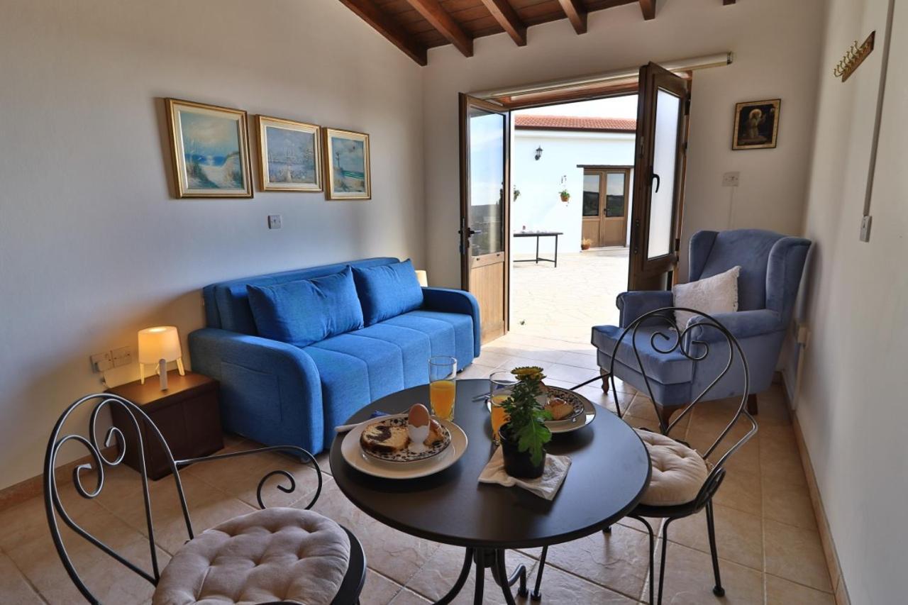 Samareitidos Light Cottage Anaphotia 외부 사진